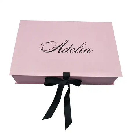 Кутия за дрехи