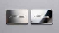 //jororwxhrqmmji5p.ldycdn.com/cloud/ppBpnKrqjoSRmljqqoiqjp/Matte-And-Mirror-Metal-Name-Plates-Comparison.jpg